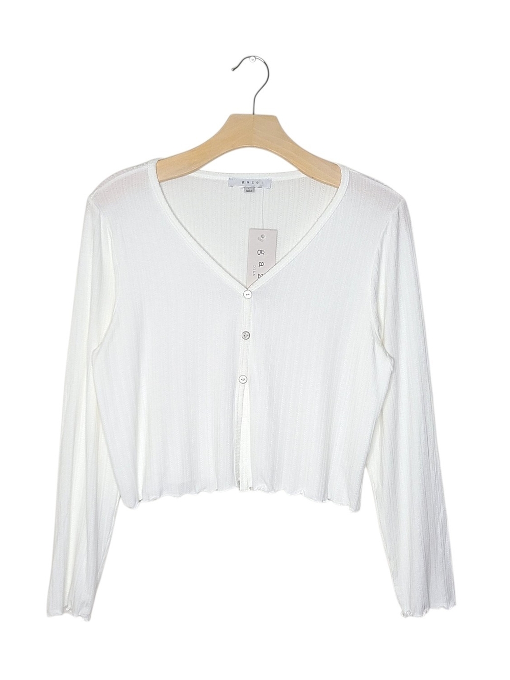 NWT gaze White Ribbed V-Neck Long Sleeve Crop Top with Lettuce Hem